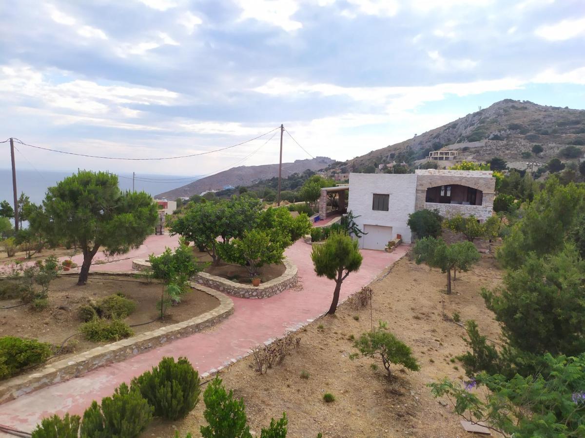Villa Via Savoia Gourna Екстериор снимка